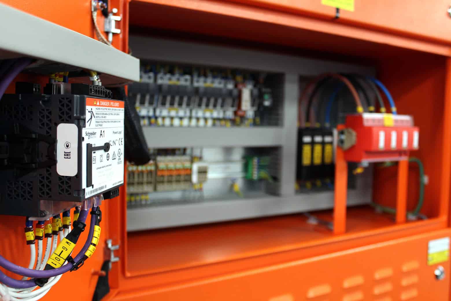 LV Switchgear design and manufacture